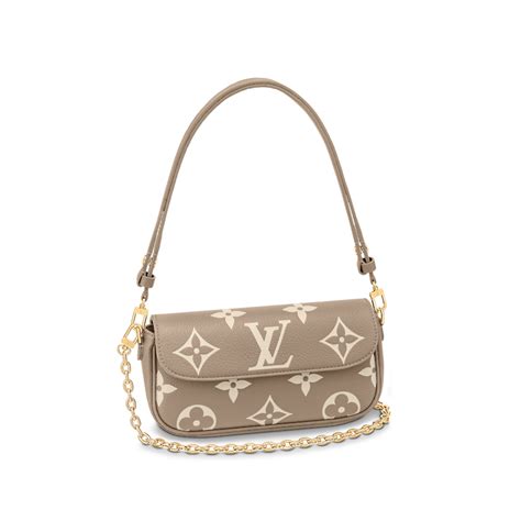 borsa lv ivy|Wallet On Chain Ivy Monogram Empreinte Leather .